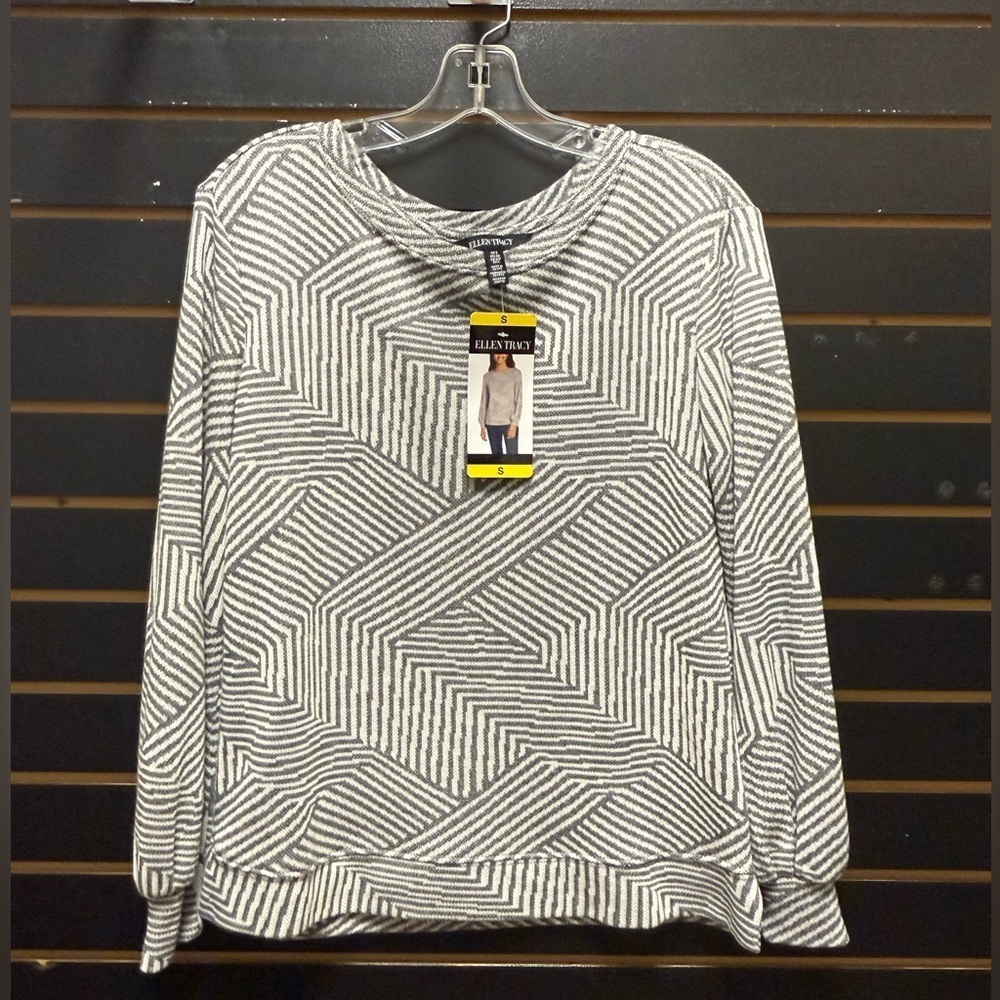 NWT Ellen Tracy Gray Geometric Knit Sweater Size S